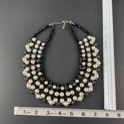-19- ARTISAN | Beaded Collar Necklace