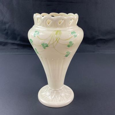 -28- BELLEEK | Pierced Shamrock Vase Ireland | 6th Mark