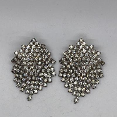 Vintage 1970's Brilliant Rhinestone Waterfall Earrings for pierced ears