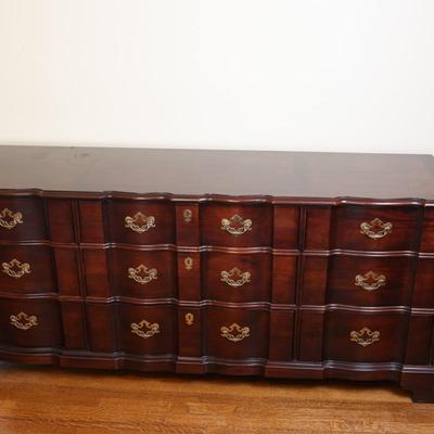 Henderon Solid Mahogany Block Front Triple Dresser (see details)