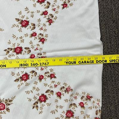 Vintage 52" Round Tablecloth - pink roses, cotton