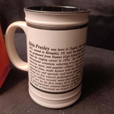 ELVIS STONEWARE COFFEE MUG, PIN, SMALL TRAY AND GIFT BAG