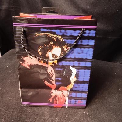ELVIS STONEWARE COFFEE MUG, PIN, SMALL TRAY AND GIFT BAG