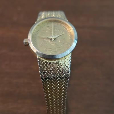 VINTAGE GOLDEN TONE LADIES QUARTZ TWENTY DOLLARS COIN WATCH
