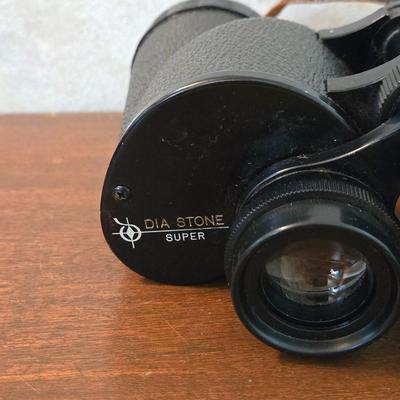 Dia Stone Binoculars with Case