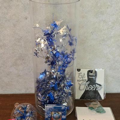 Christmas Decor Lot