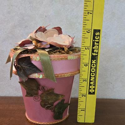 Silk Covered Flowe Pot Box with sachets