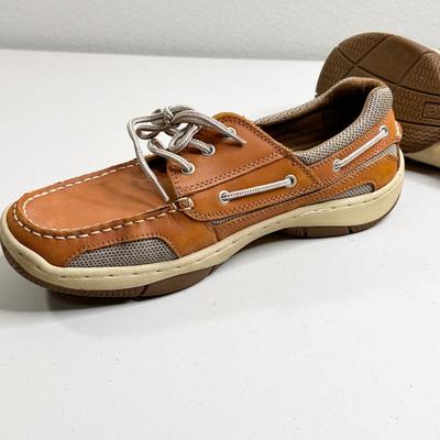 MAGELLAN ~ Mens 10 W ~ Leather Boat Shoes