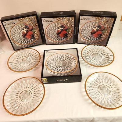 Lot #23 4 Boxes of 4 Diamonte Gold Collection Dessert/Salad Plates