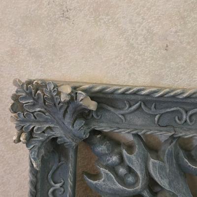 Resin Decorative Plaque