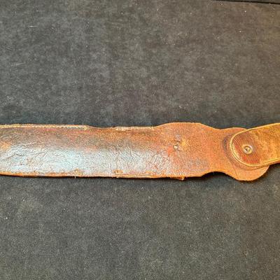 Lot 17. Collectible Knife with Leather Sheath