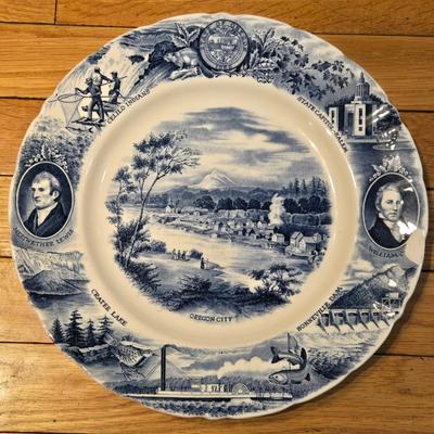 Vintage Oregon Blue and White Plate