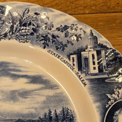 Vintage Oregon Blue and White Plate
