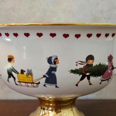 Charles Wysocki Decorative China Bowl