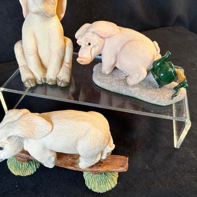 Lot 24. Ten Piggin Figurines