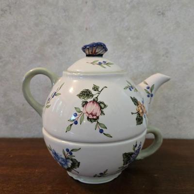 Single Serve Teapot and Cup