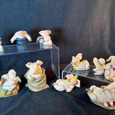 Lot 28. Ten Piggin Figurines
