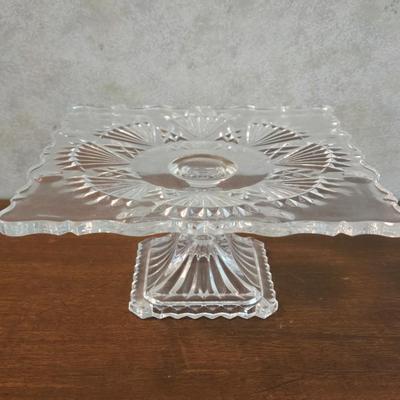 Cut Crystal Fluted Pedestal