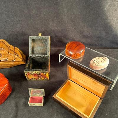 Lot 34. Collection of Boxes
