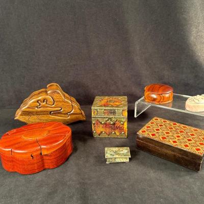 Lot 34. Collection of Boxes