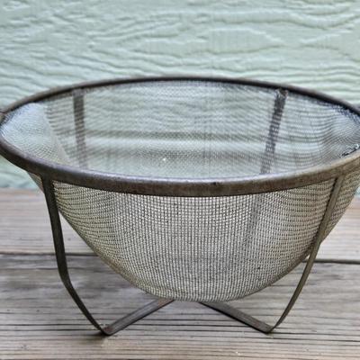 Antique/Vintage Metal Strainer