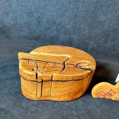 Lot 41. Wooden Cats