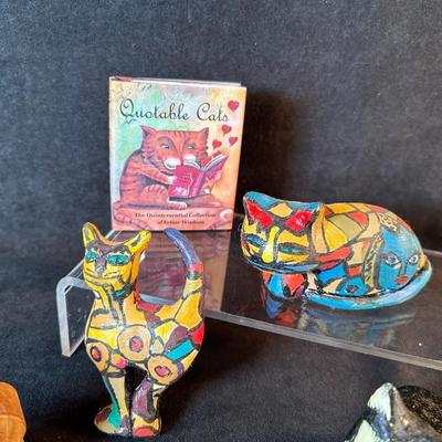 Lot 42. Cat Lot