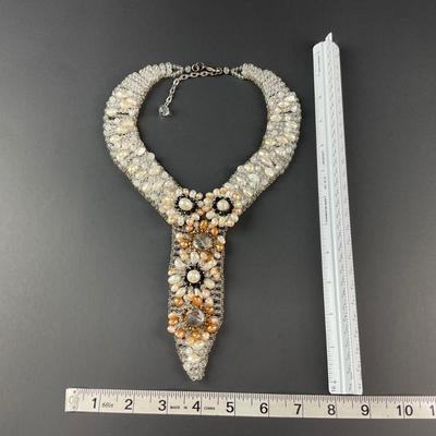 -30- ARTISAN | Beaded Collar Tie Necklace