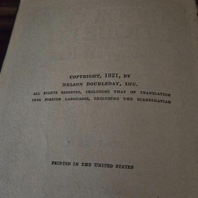 1923 'Book of Etiquette' Book