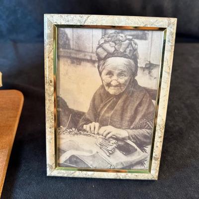 Lot 52. Handmade Figurine from Bruges