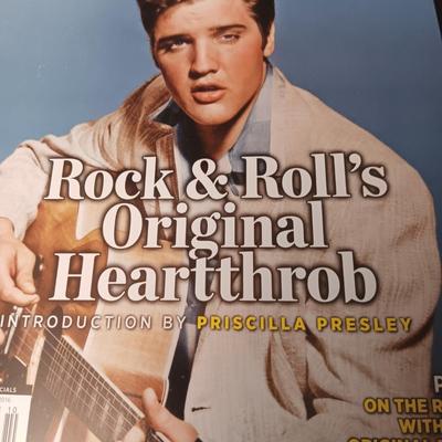 4 ELVIS MAGAZINES