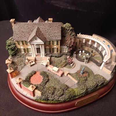ELVIS PRESLEY GRACELAND "HIS MEMORY LIVES ON"