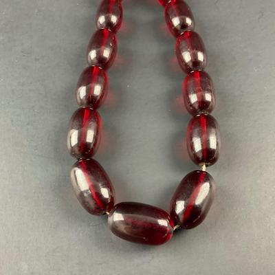 -39- FINE JEWELRY | 1930’s Cherry Amber Beaded Necklace