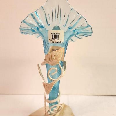 Lot #27 Fenton Jack in the Pulpit Vase - single epergne -