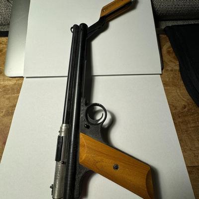 1950's Crossman "130" Pellet Gun - Read laws and who can buy