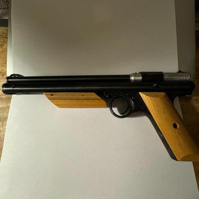 1950's Crossman "130" Pellet Gun - Read laws and who can buy