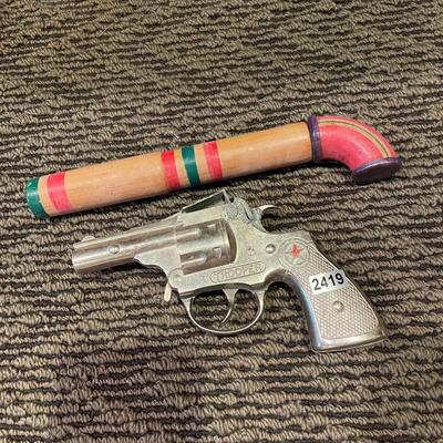 Play gun