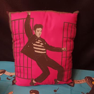 ELVIS HANDKERCHIEF, 2 SIDED SMALL PILLOW, COFFEE MUG AND PEN