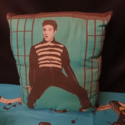 ELVIS HANDKERCHIEF, 2 SIDED SMALL PILLOW, COFFEE MUG AND PEN