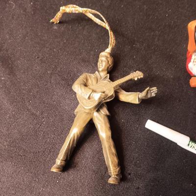 MISC ELVIS COLLECTIBLES