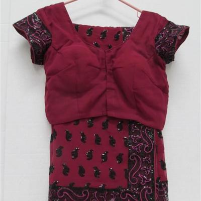 INDIAN SARI SAREE BURGUNDY WITH BLACK SEQUINS PURPLE & BLACK SEQUINED TRIM BONUS TOP