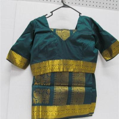 INDIAN SARI SAREE EMERALD GREEN & GOLD WITH GOLD TRIM BONUS TOP