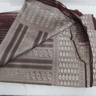 INDIAN SARI SAREE FABRIC MAROON & SILVER BONUS TOP