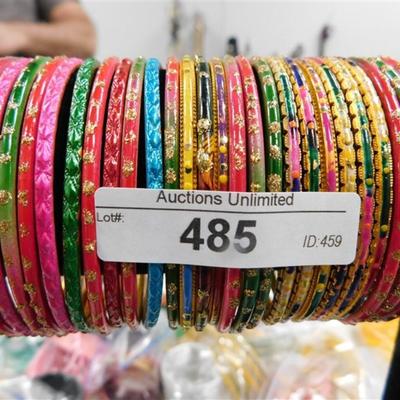 485 LOT OF 26 MULTI BANGLE BRACELETS