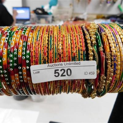 520 LOT OF 32 MULTI BANGLE BRACELETS