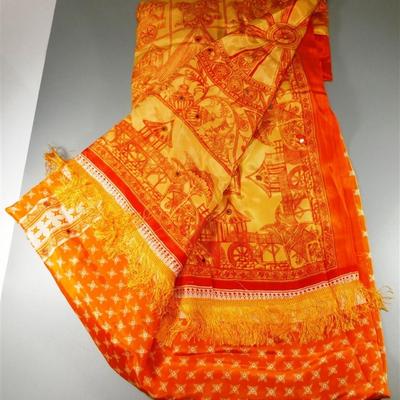 INDIAN SARI SAREE FABRIC LIGHT ORANGE AND DARK ORANGE WITH SMALL MIRRORS