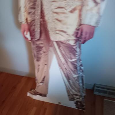 6 FOOT FREESTANDING CARDBOARD ELVIS