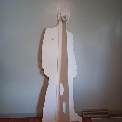 6 FOOT FREESTANDING CARDBOARD ELVIS
