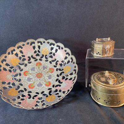Lot 119 Brass Items