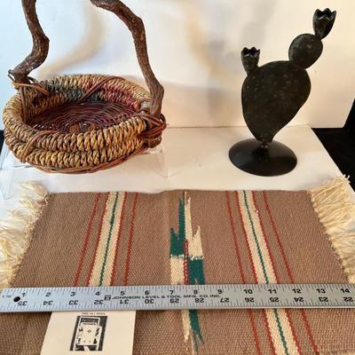 Lot 122. SW Decor Items